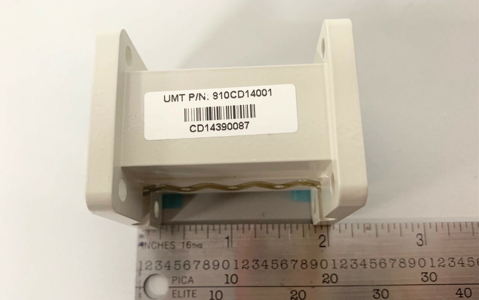 CPI Waveguide Filter Ku-Band Rx Reject Metric Flange 15-42071-000 127280-2