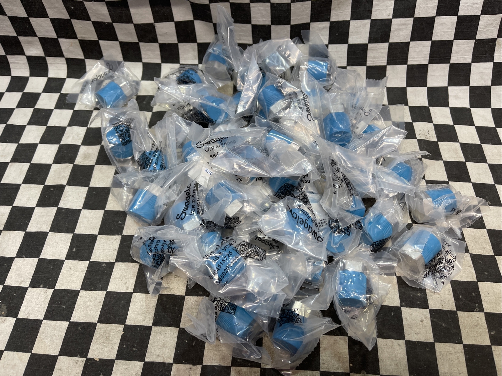 SWAGELOK SS-8-VCR-P, SS8VCRP, Plug 1/2″ VCR, LOT OF 50, SHIPSAMEDAY