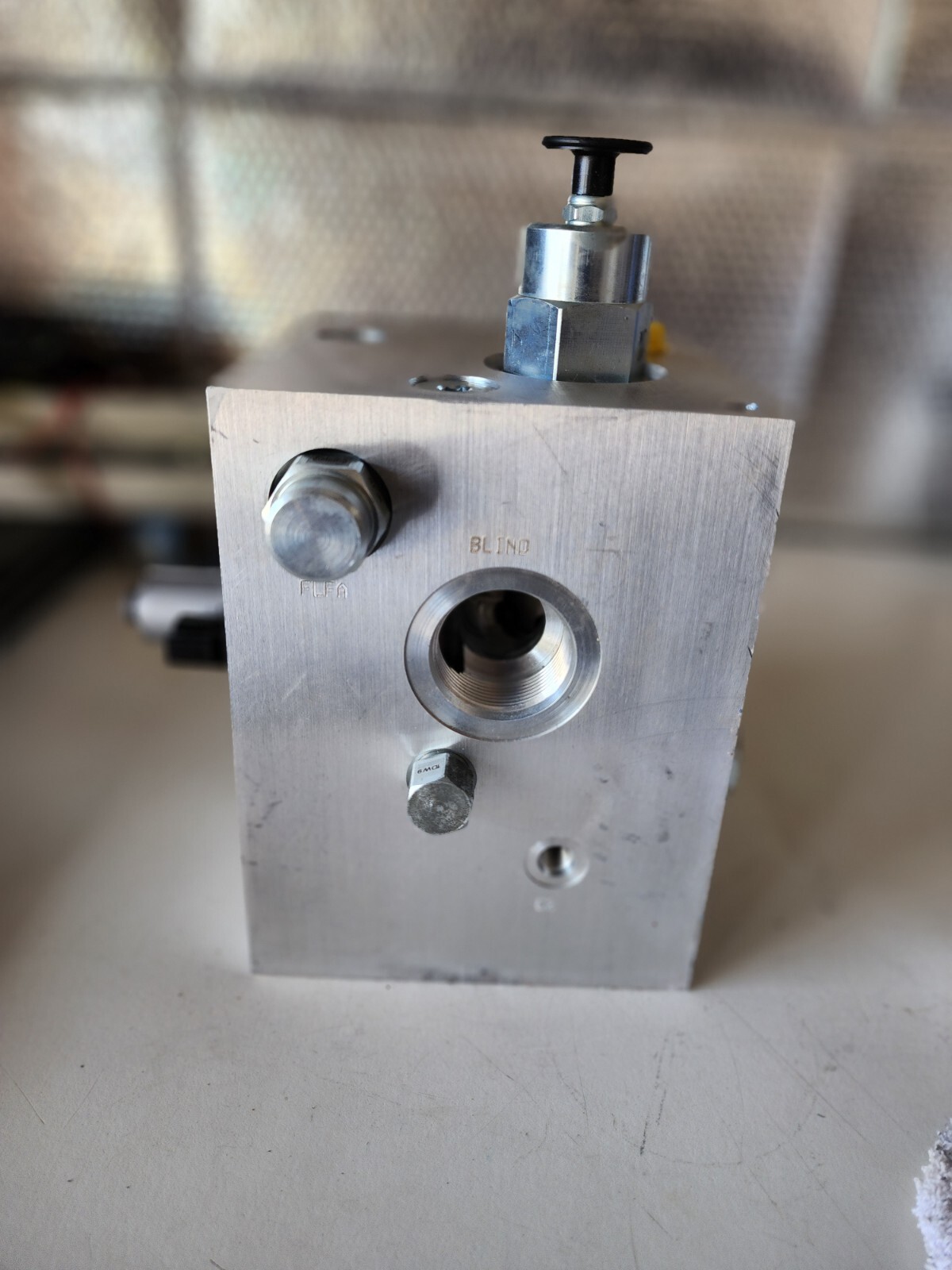 ANVIL ATTACHMENTS B711-13J-B05-QD3. REV A 1E69-A2