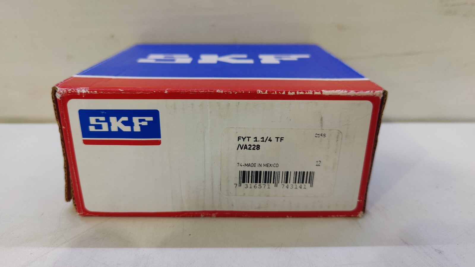 SKF Explorer FYT 1-1/4 TF Oval Flanged Ball Bearing ISO Standard Cylindrical