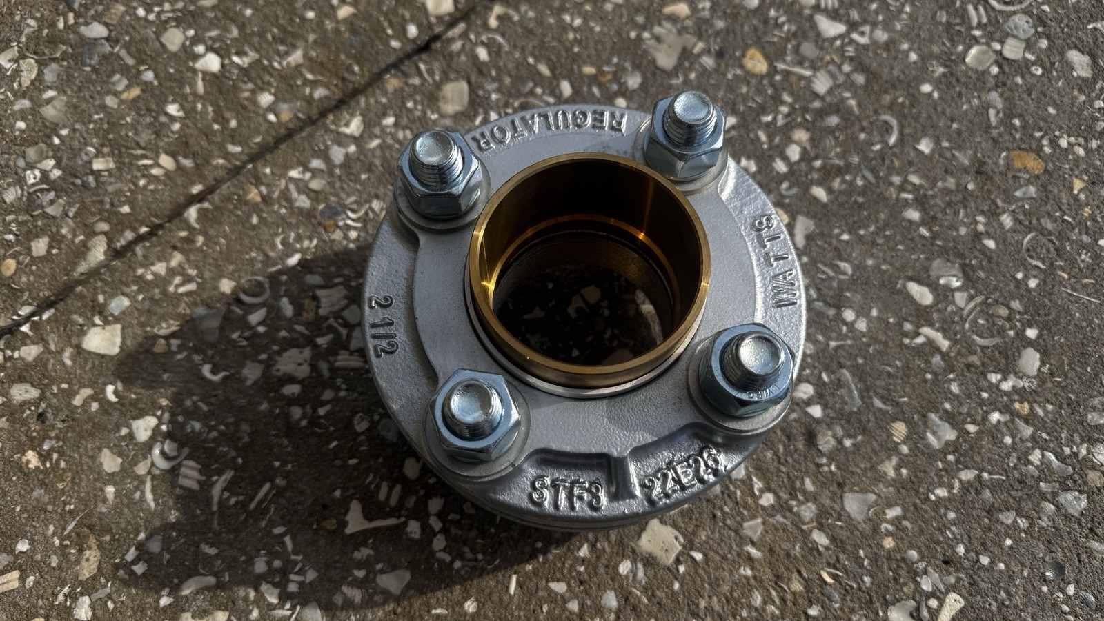 Watts LF3100M3 2-1/2″ Socket Cast Iron 50 psi 300° F Max Dielectric Union New