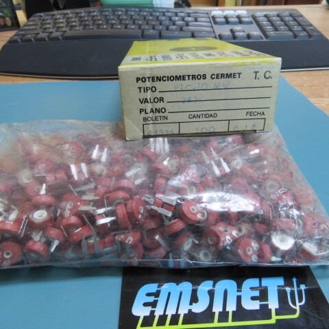 PIHER PTC10MV250K Qty of 130 per Lot POTENTIOMETER