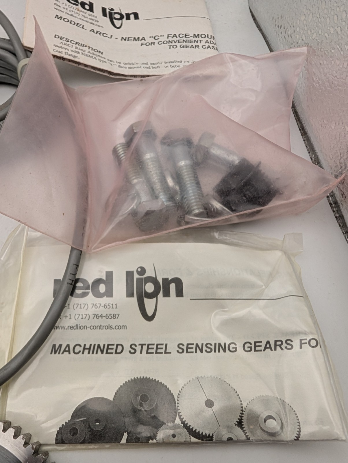 RED LION CONTROLS ARCJ1AZ0 MOTOR ADAPTER KIT No Box Storage Wear Light Corrosion
