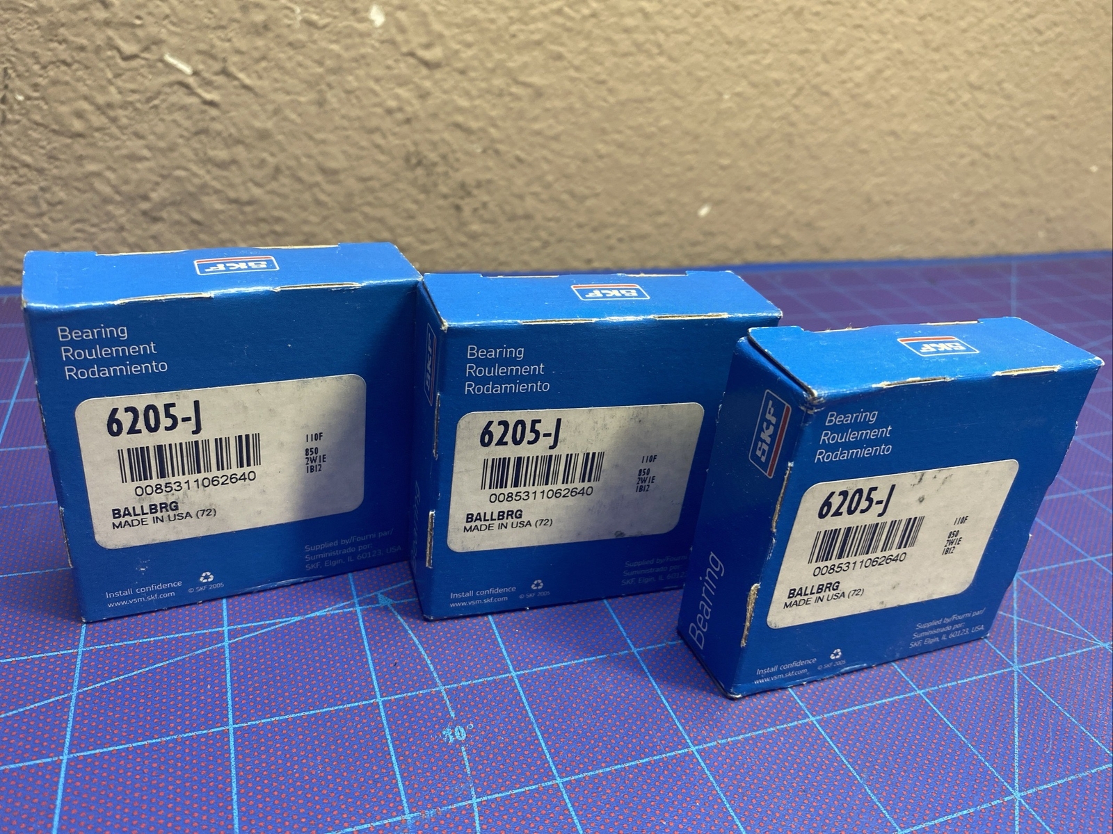 SKF 6205J BALL BEARING (Lot Of 3)