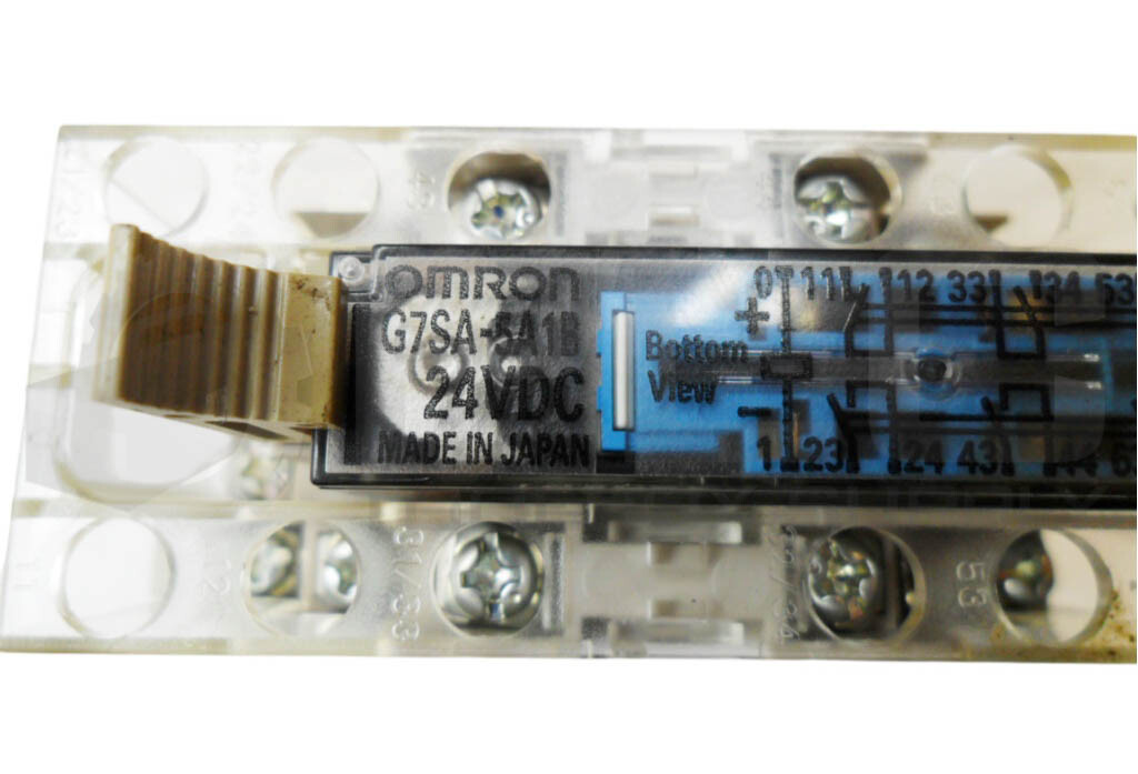 LOT OF 4 OMRON P7SA-14F-ND RELAY BASE 24VDC 6A W/ G7SA-5A1B RELAY 24VDC