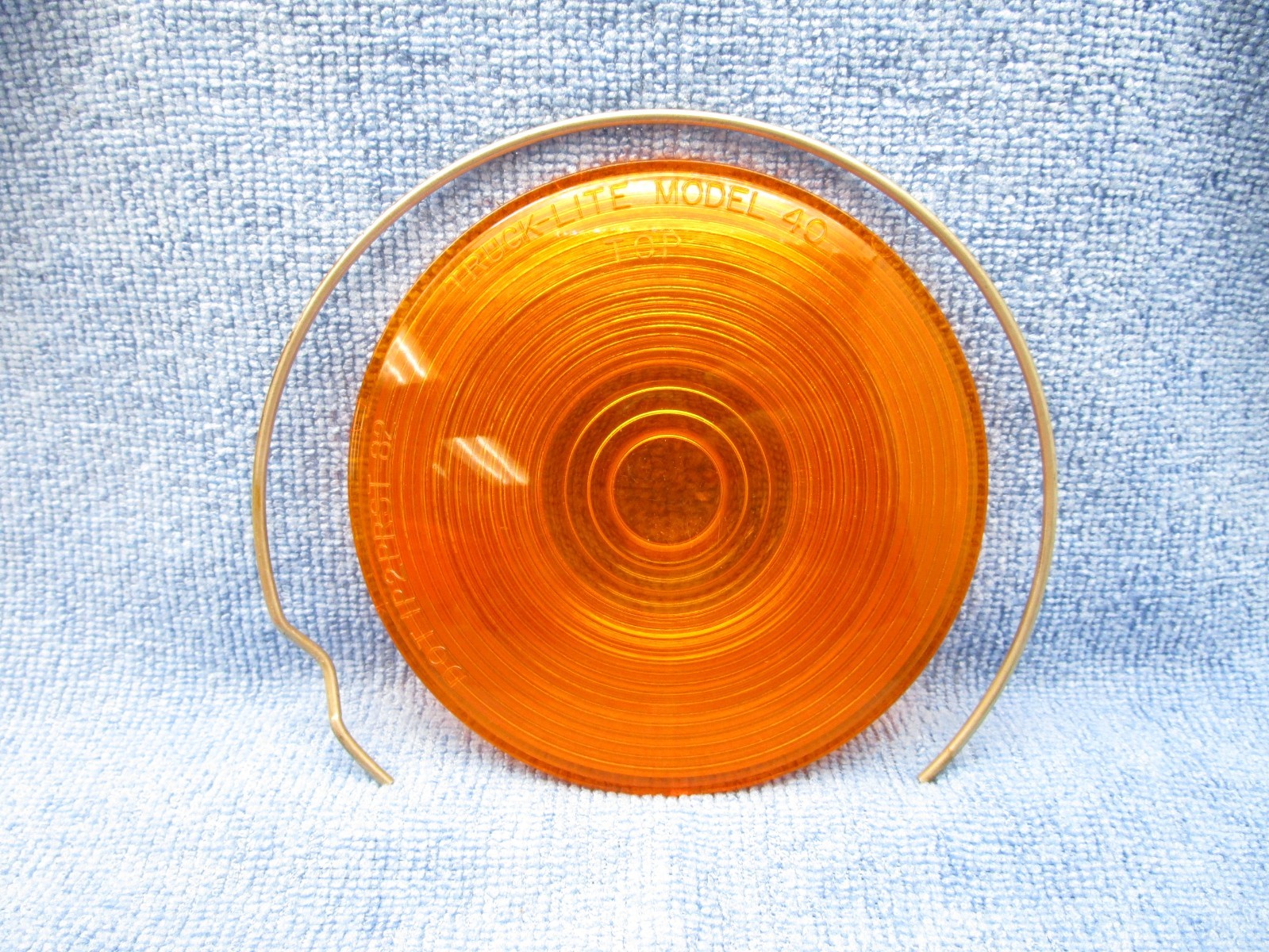 Truck-lite Model 40 Amber Turn Signal Light Lamp Lens DOT IP2PRST82