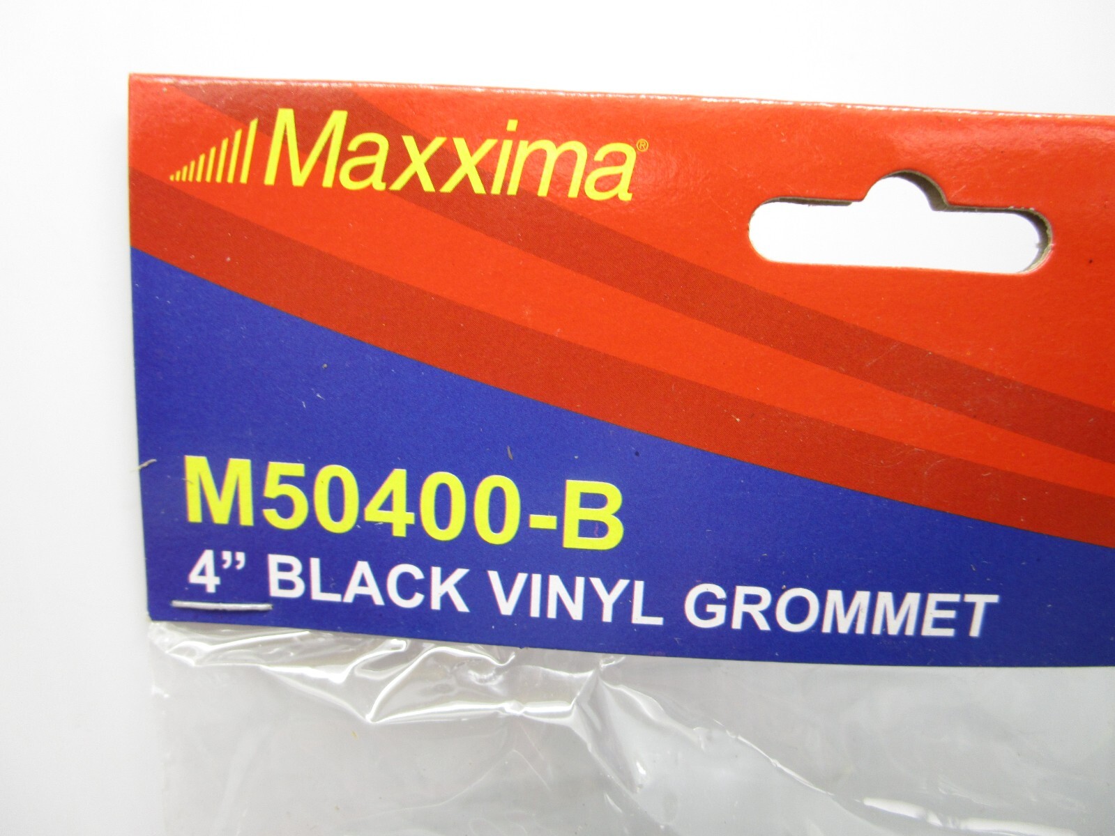 Maxxima M42347 LED 4″ Round Back-up Lamp with M50900 Plug and M50400-B Grommet