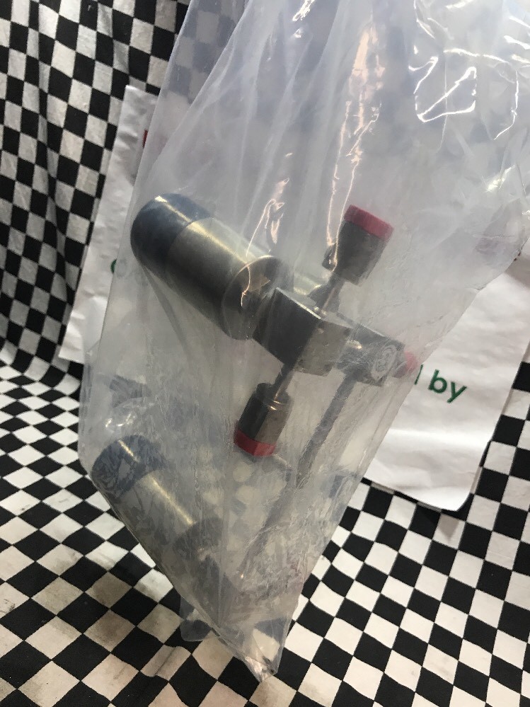 SilPac High Purity Industrial Gas Stick Assemblies 1/4″ VCR , SP-RPXSP6-HPM0DA0