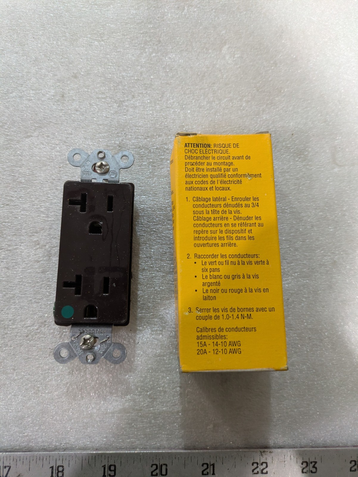 Hubbell HBL2182 Brown Duplex Receptacle 20A 125V 2P 3W Grounding Set of 8 Units