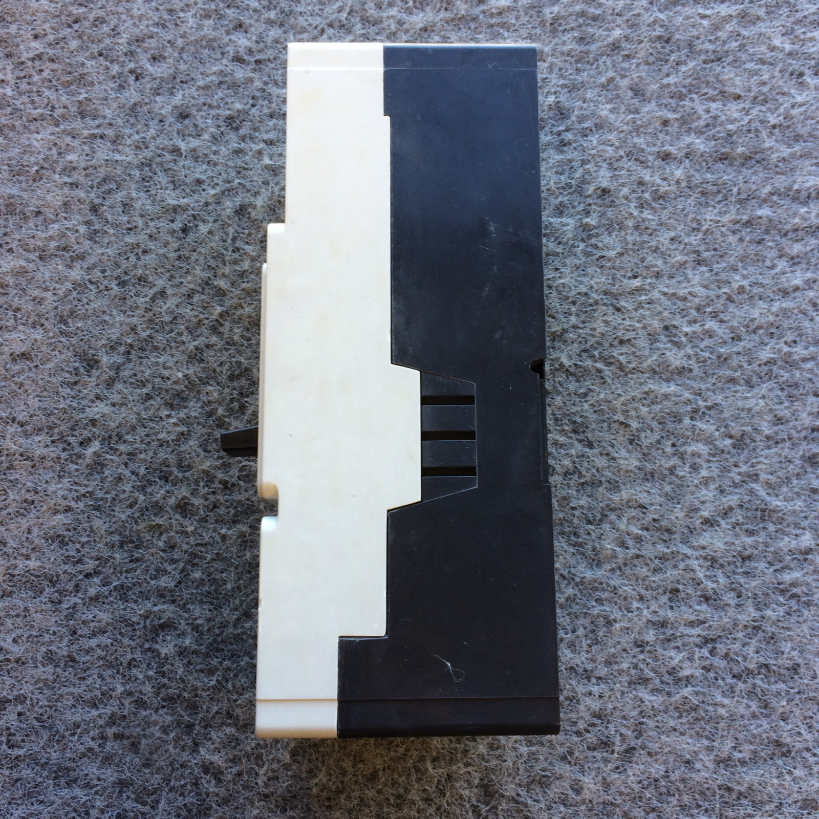 NEW TAKEOUT – Westinghouse JD3250K SER C 250 A 3P MOLDED CASE BREAKER SHIP FAST