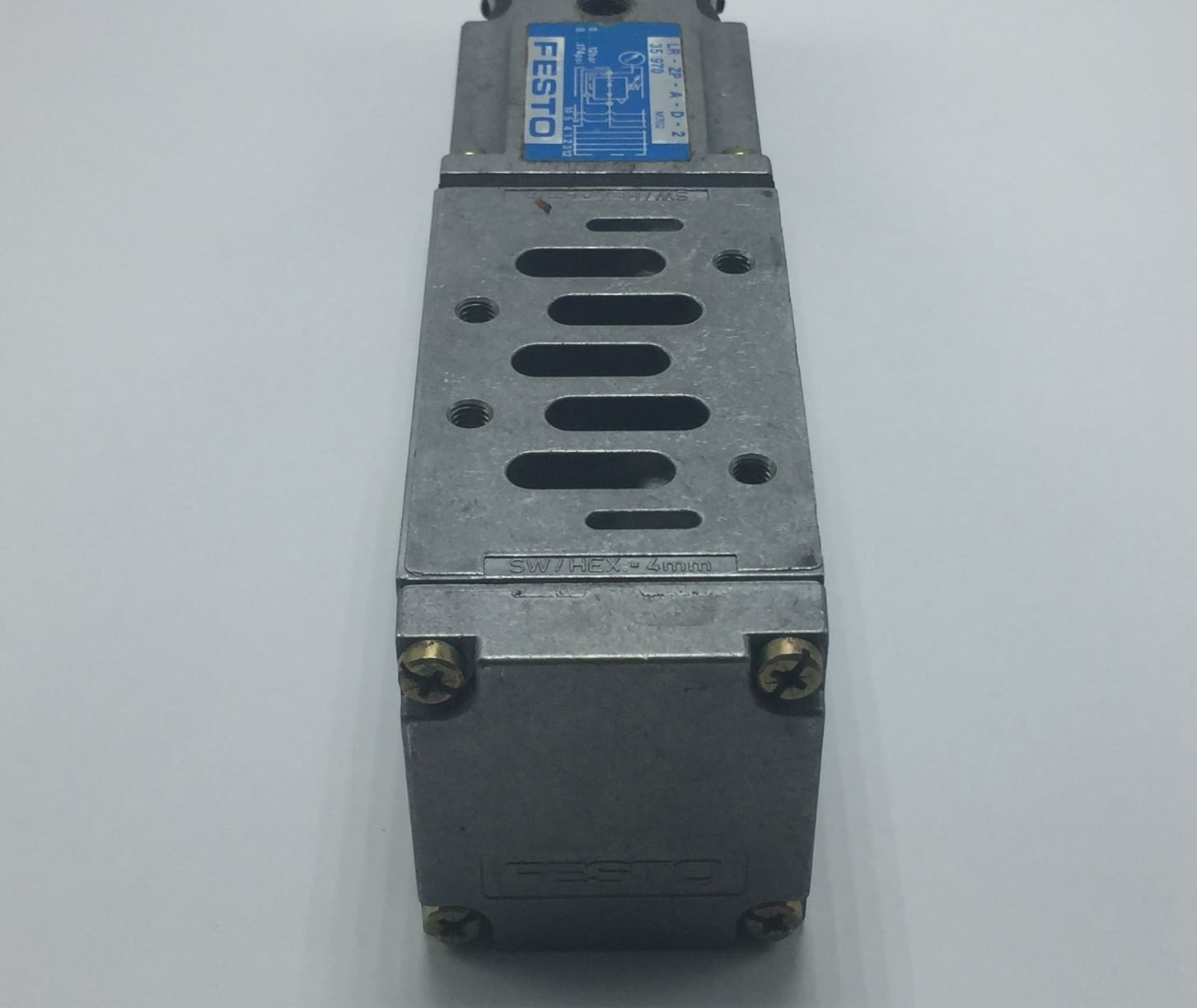 Festo LR-ZP-A-D-2 INTERMEDIATE PRESSURE REGULATOR PLATE 12BAR 174PSI PN# 35970