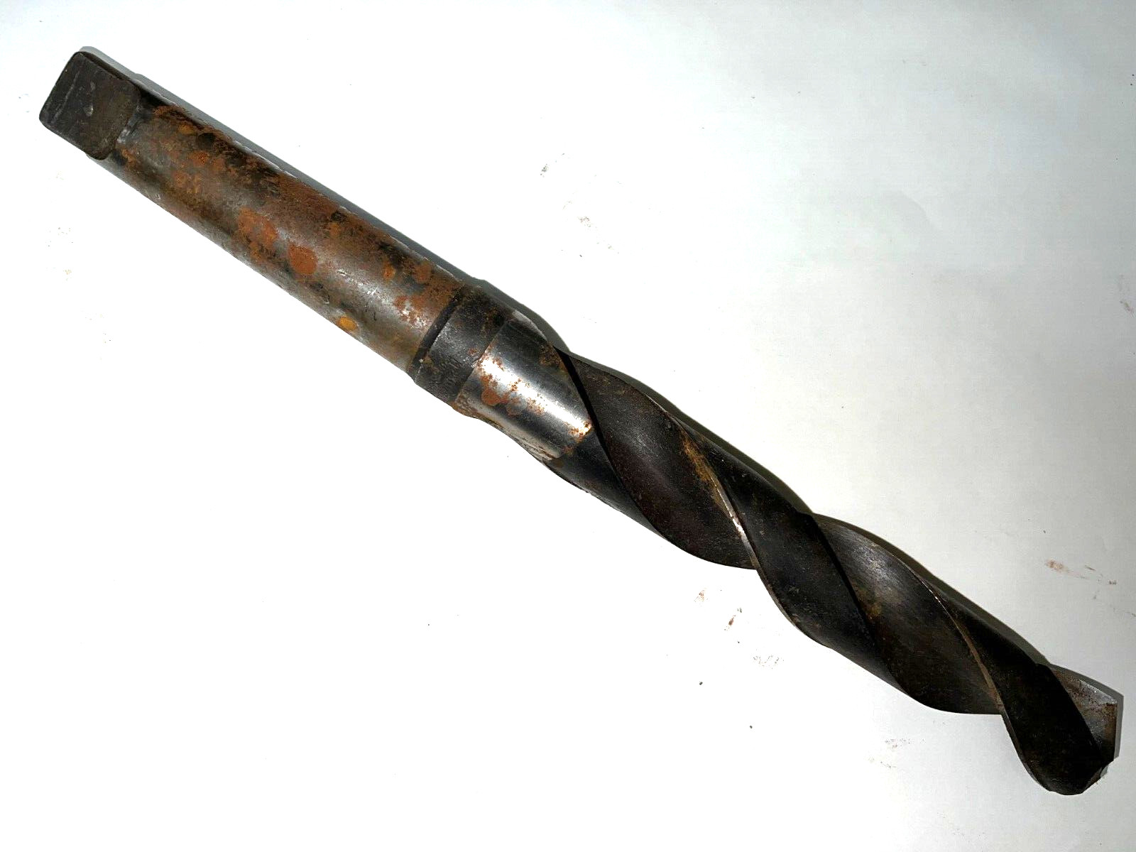 CLEVELAND MORSE TAPER DRILL BIT MT4 1-23/64″ CUT 9″ LOC 14-1/2″ OAL