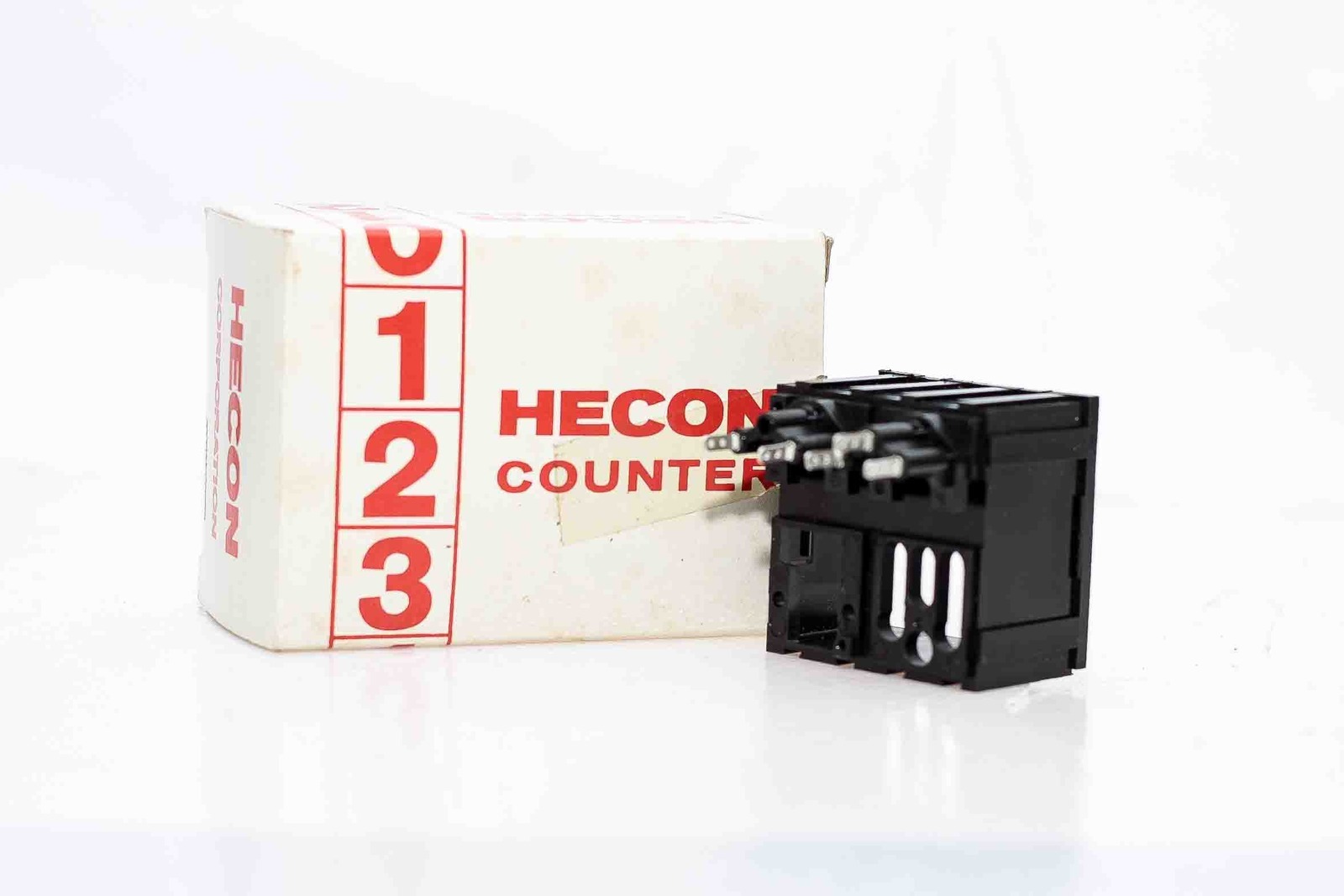 NEW IN BOX! HECON CORPORATION G1405422 SOCKET BOX (A478)