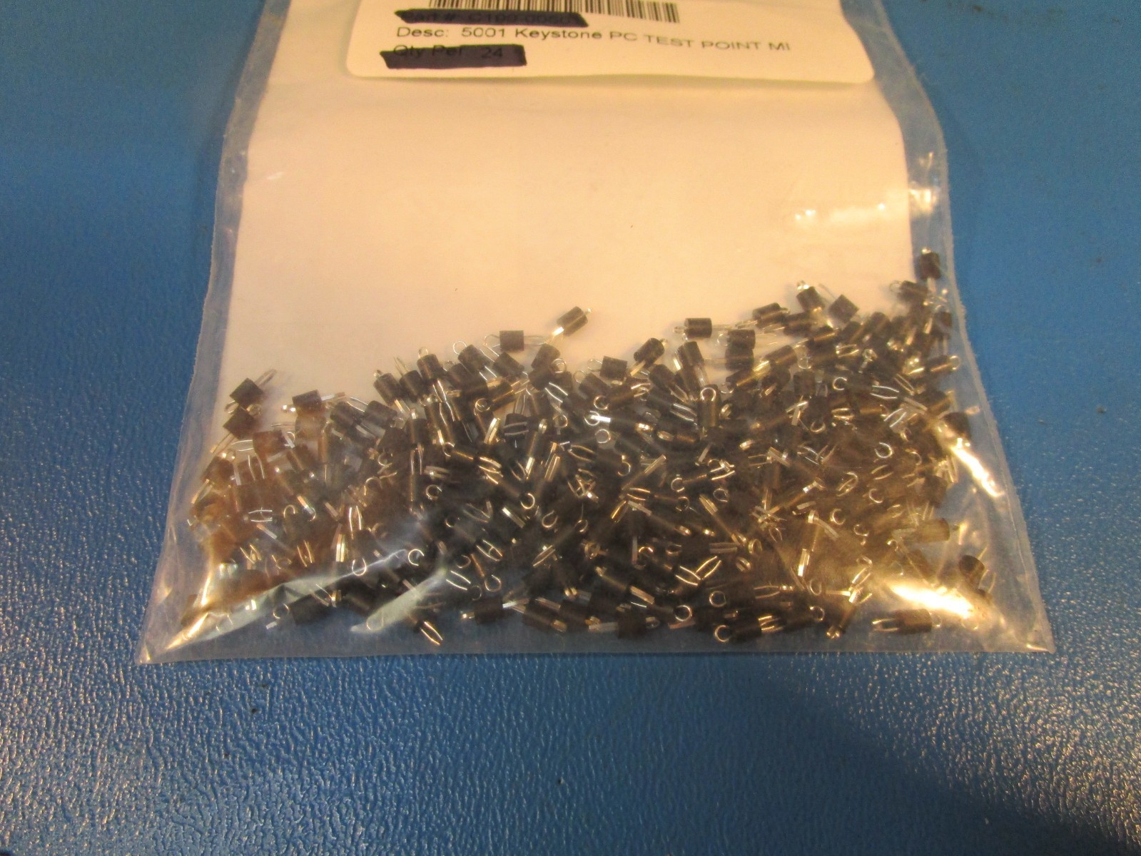LOT OF 250 Keystone Electronics 534-5001, PC Test Point, Miniature. Mouser
