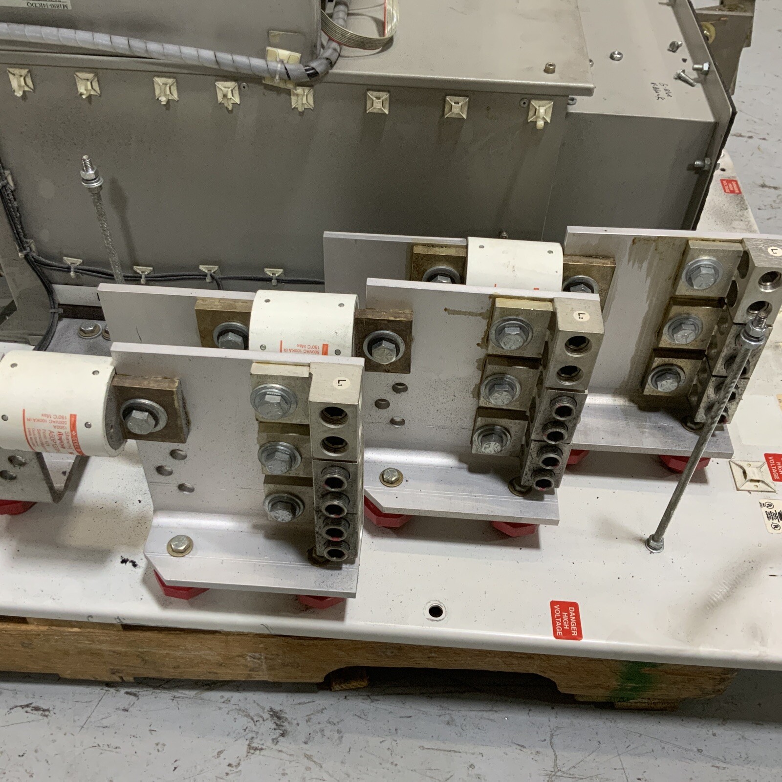 Emerson Quantum III 9500-8316 A | 9500-1300-1 A | 300/600 HP