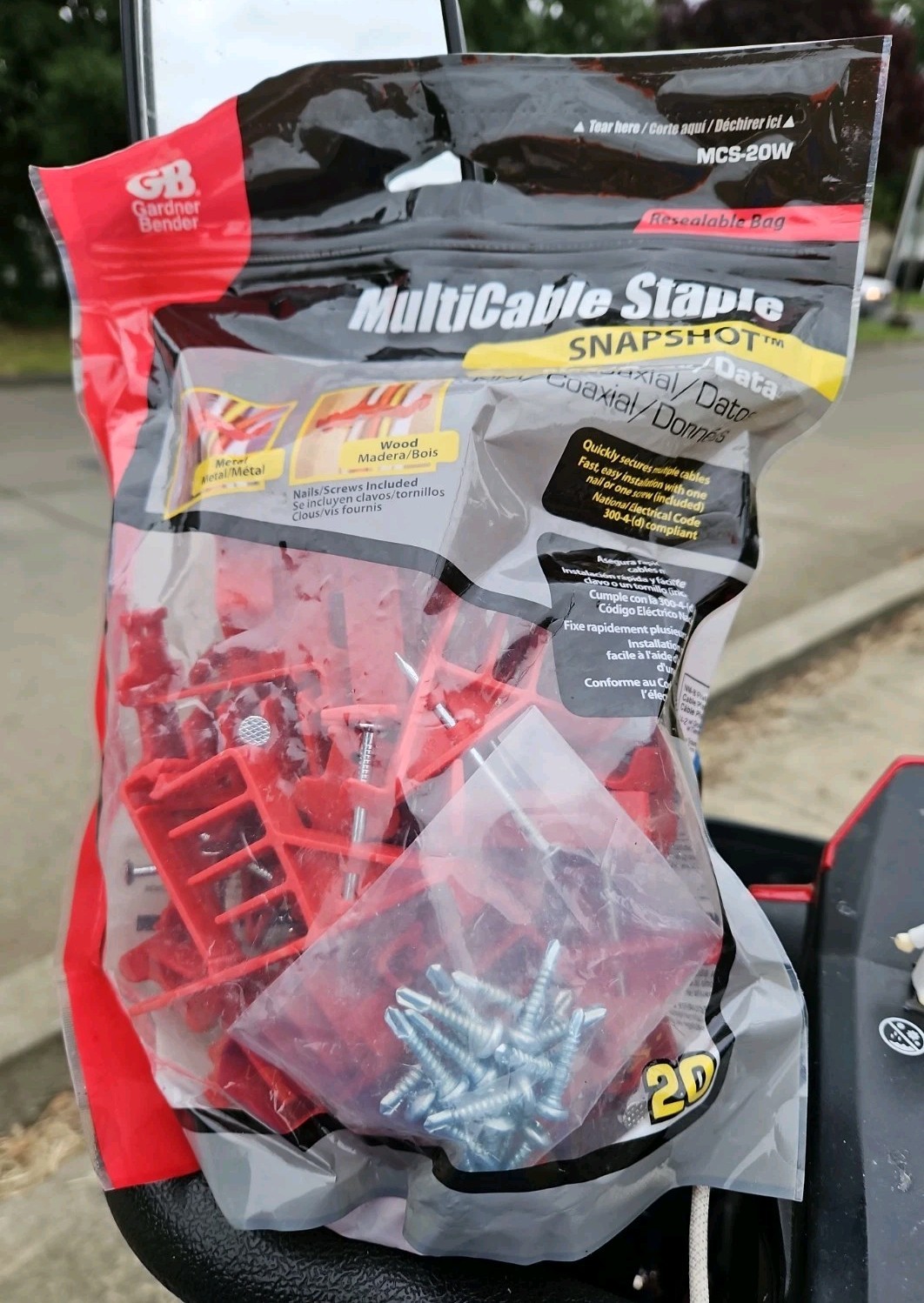 GARDNER BENDER MCS-20W MULTI-CABLE STAPLE NM/COAX/DATA NEW LOT OF 20