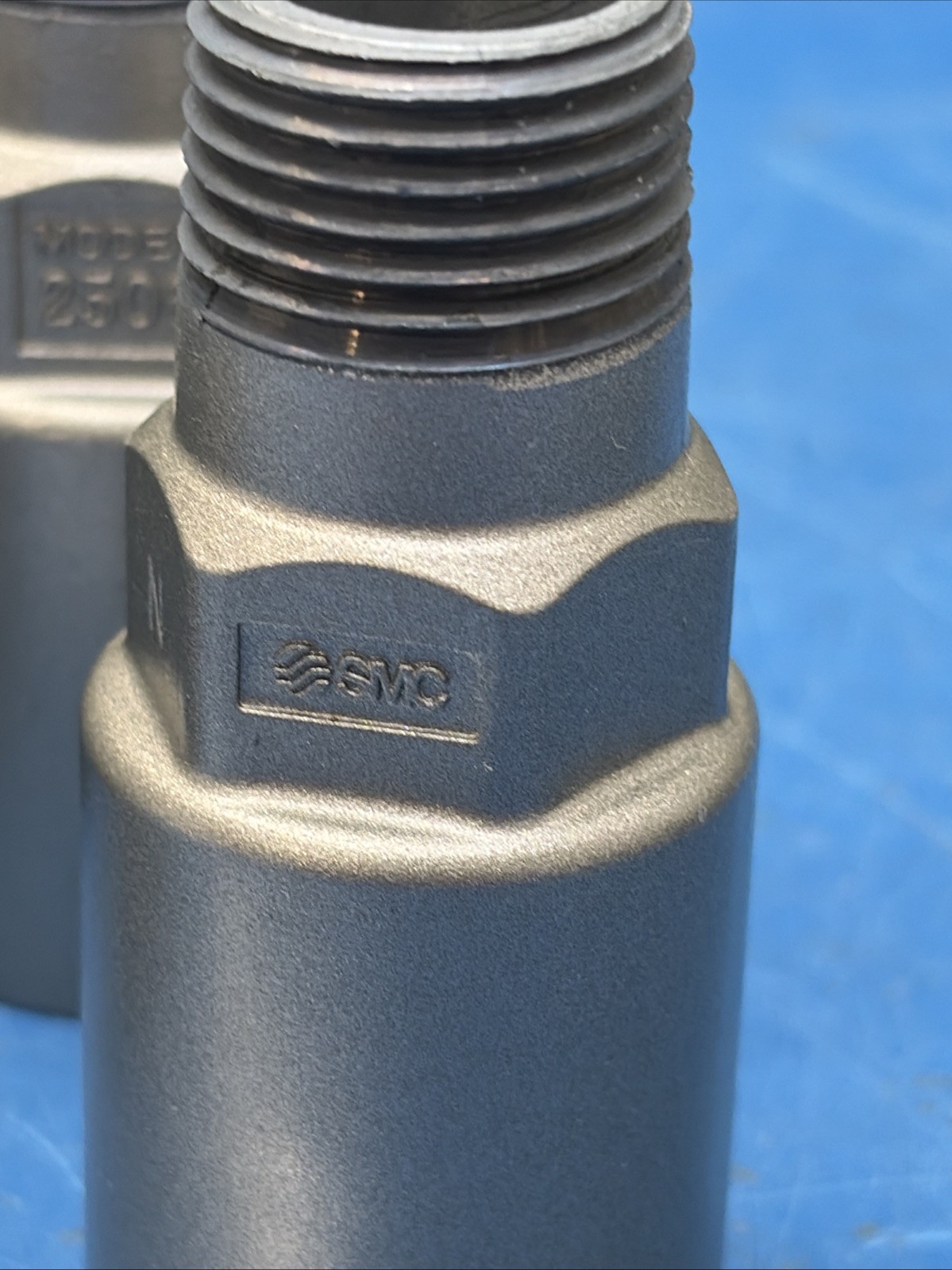 (5) SMC 1/2″ NPT EXHAUST SILENCER/MUFFLER 2506-N004 Fast 🇺🇸 Shipping