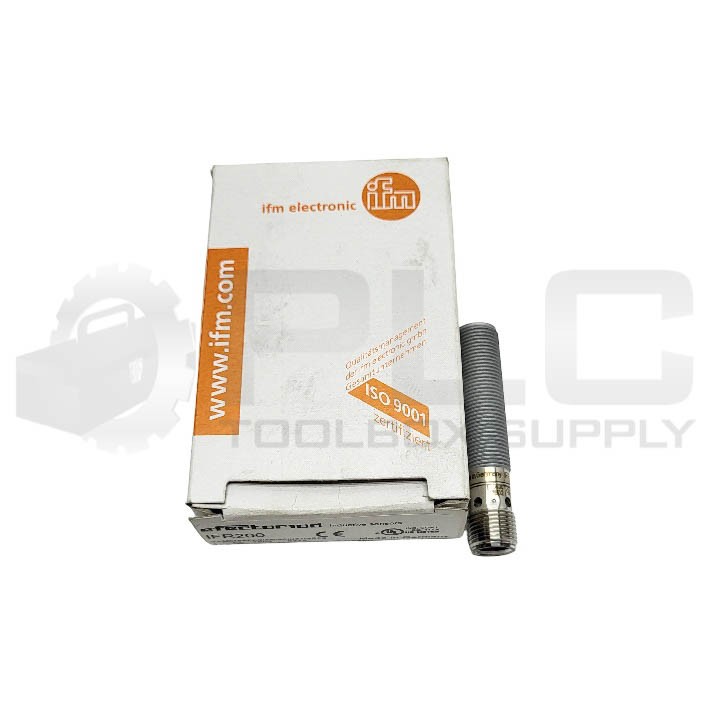 NEW IFM IFR200 INDUCTIVE SENSOR IFK3004BBPKG/AM/SC/US104DPS
