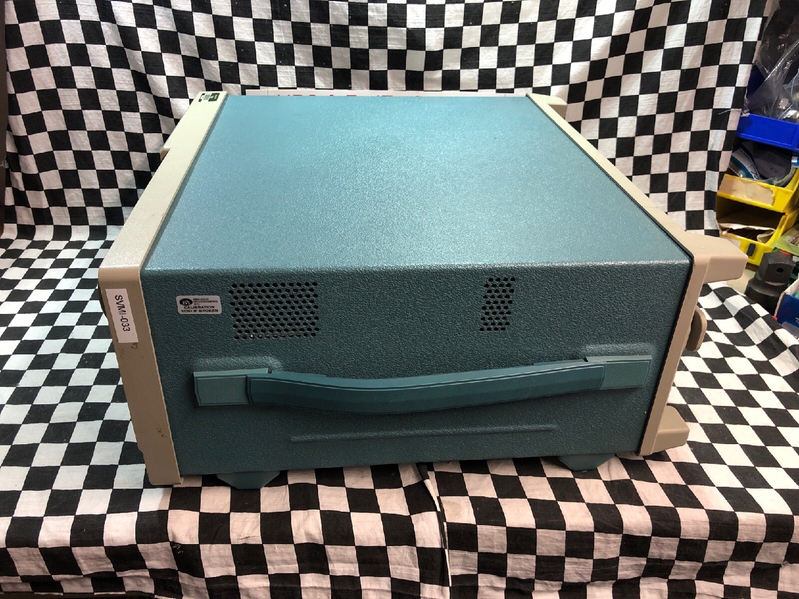 TEKTRONIX TDS644B Digital REAL-TIME Oscilloscope 500 MHz, 2.5 GS/s, COLOR 4 CHAN