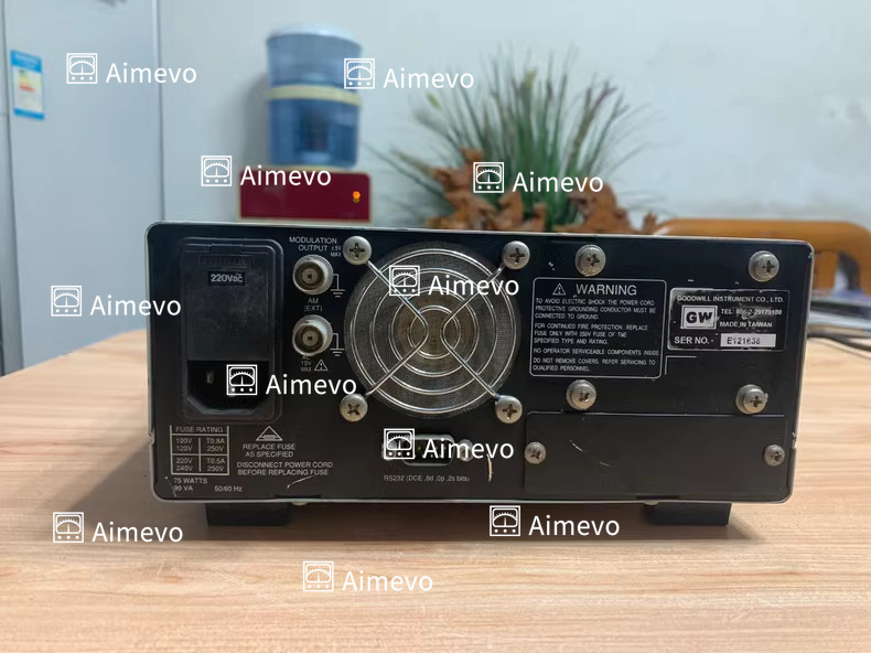 1PCS GW Instek SFG-830 Arbitrary Signal Generator Frequency 0.1Hz-30MHZ