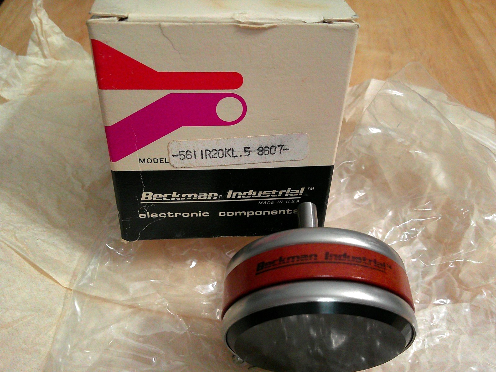 *NEW* Beckman Industrial Model 5611-R620-L.50 Potentiometer