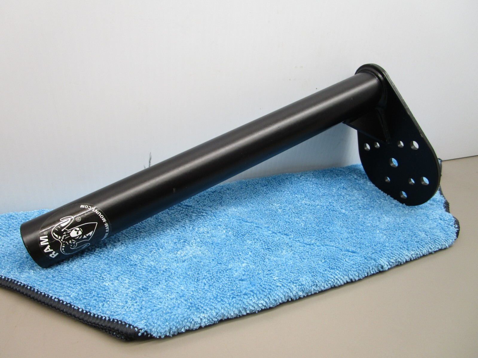 RAM Mount RAM-VP-TTMF12U 12″ Upper Pole with Flange POLE ONLY