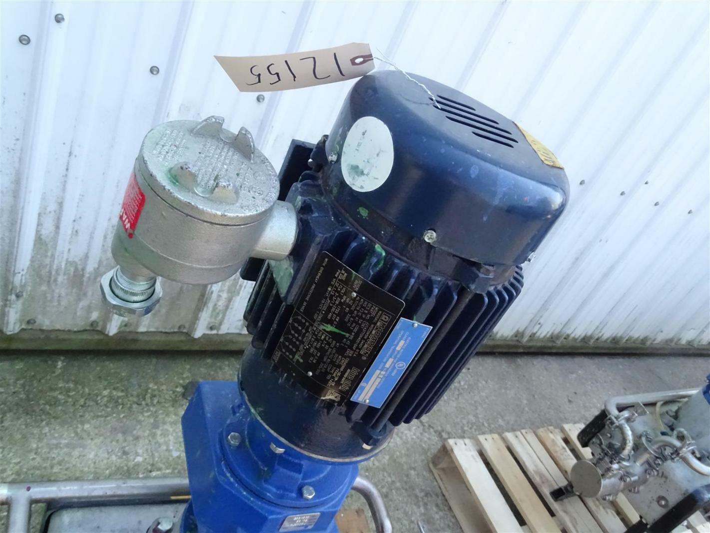 Binks E2 Electric Smart Pump, 1HP 230/460v, 1″ Sanitary Connections , 104018