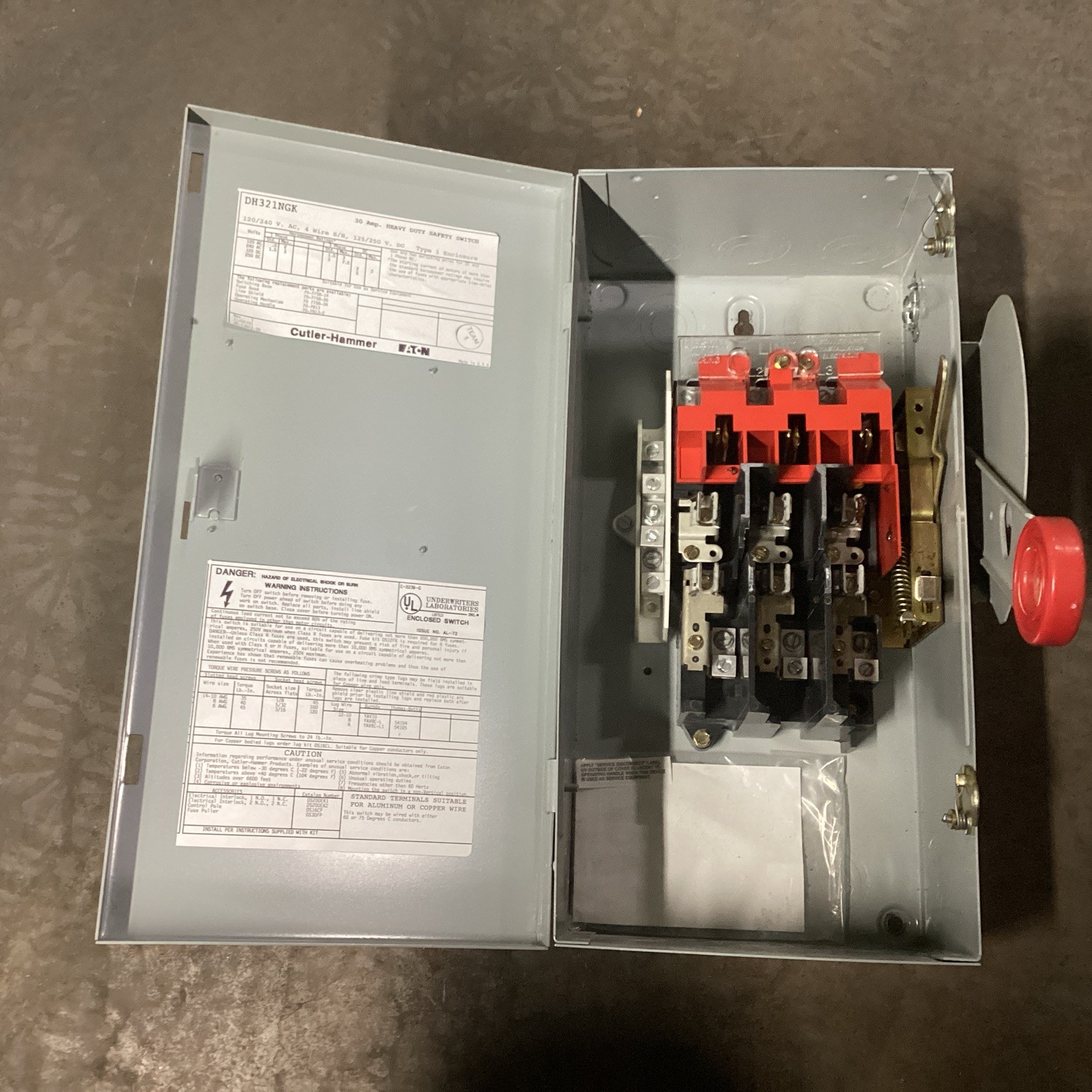 CUTLER HAMMER DH321NGK 30A HEAVY DUTY SAFETY SWITCH #805E91PR6*CO