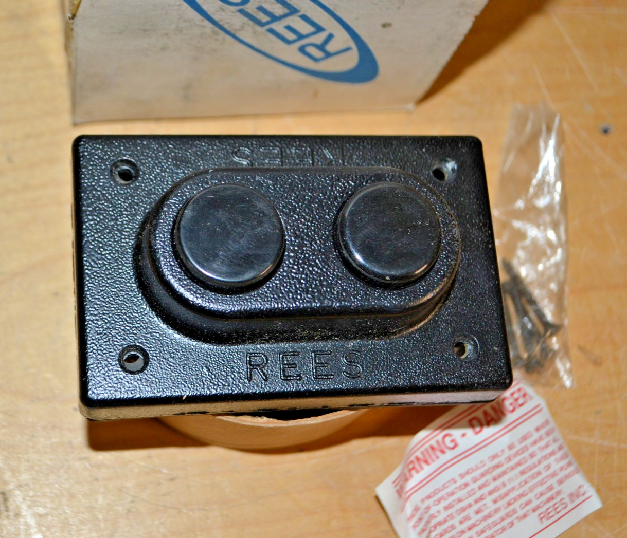 Rees ~ 00579-101 7-88 ~ Push Button Station ~ 00579101788