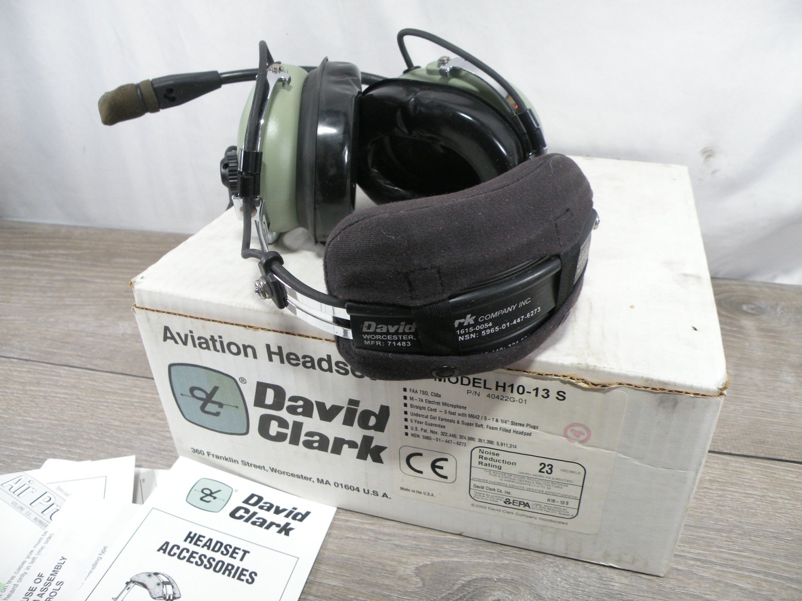 David Clark H10-13 S Aviation Headset P/N 40422G-01 Pilot Headset w/ Box