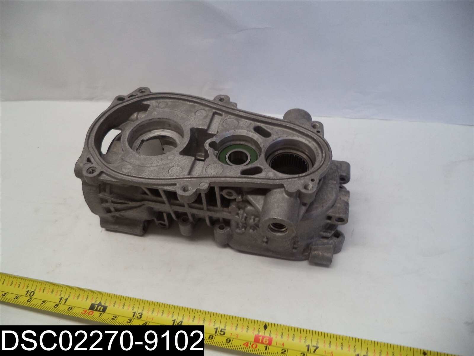 Minor Scratches 495 698 Aluminum Housing