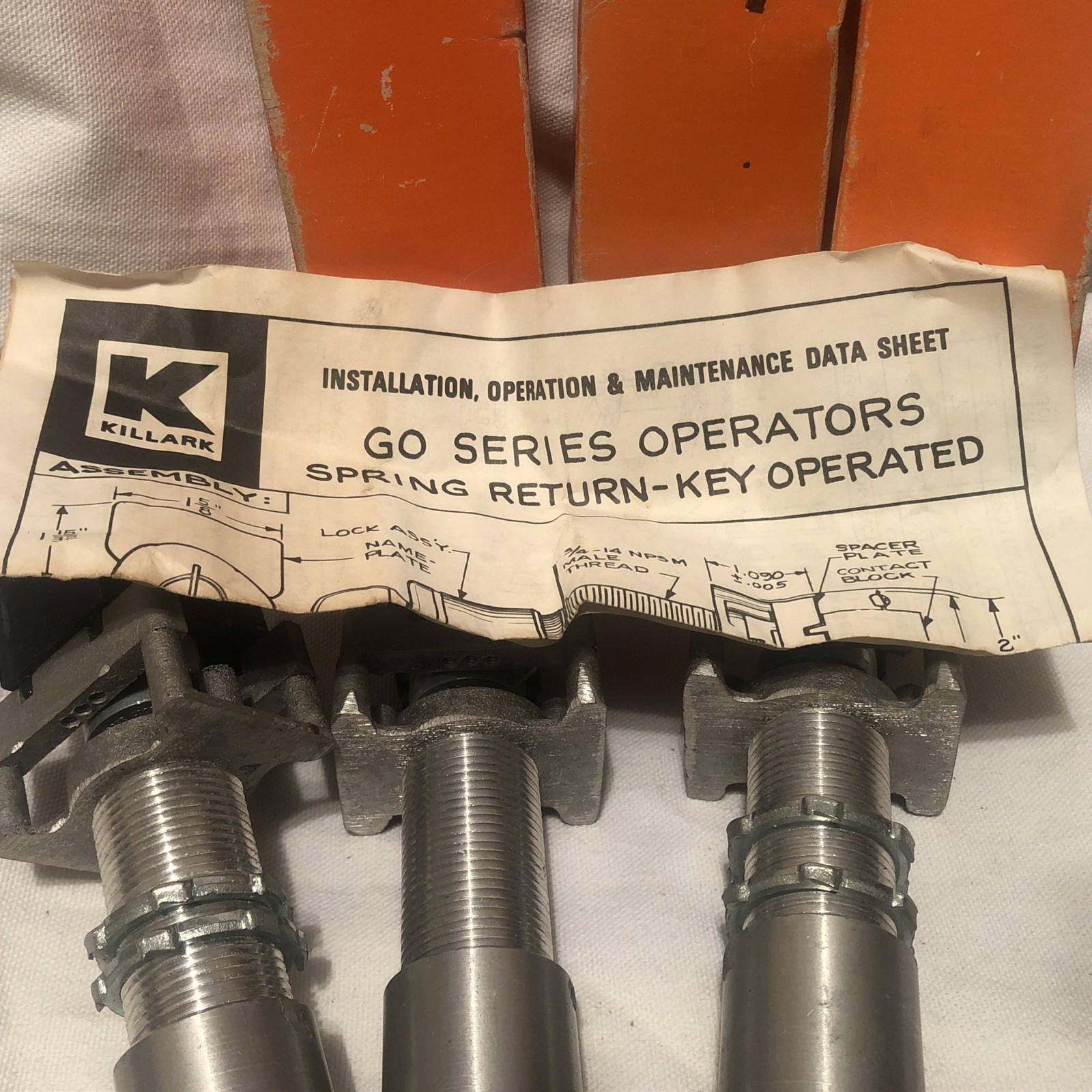 Lot of 3 Killark C10508-2 Selector Switch C105082 2 with keys 1 no keys