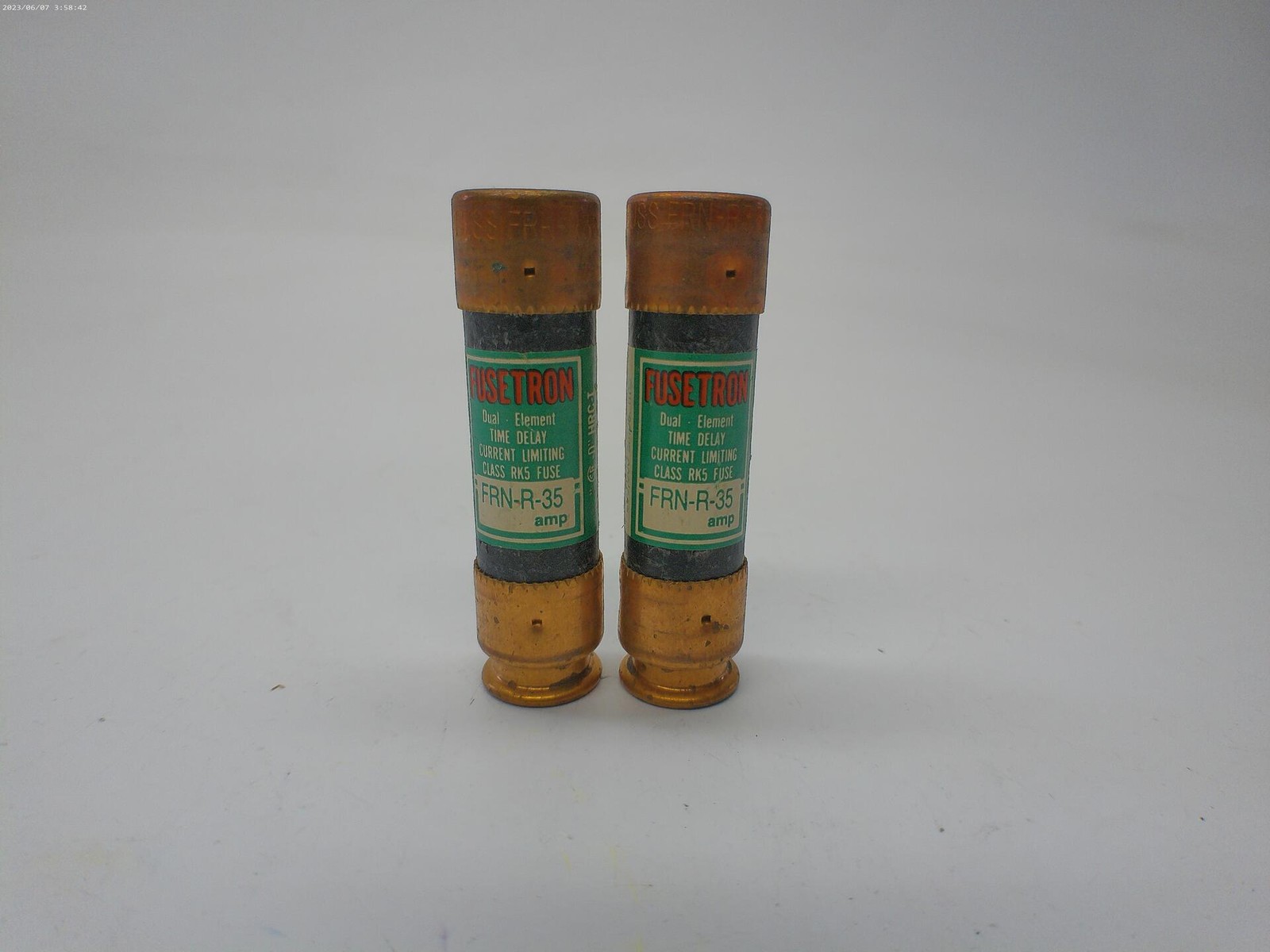 FUSETRON FRN-R-35 FUSE GREEN LOT OF 2 NSNP