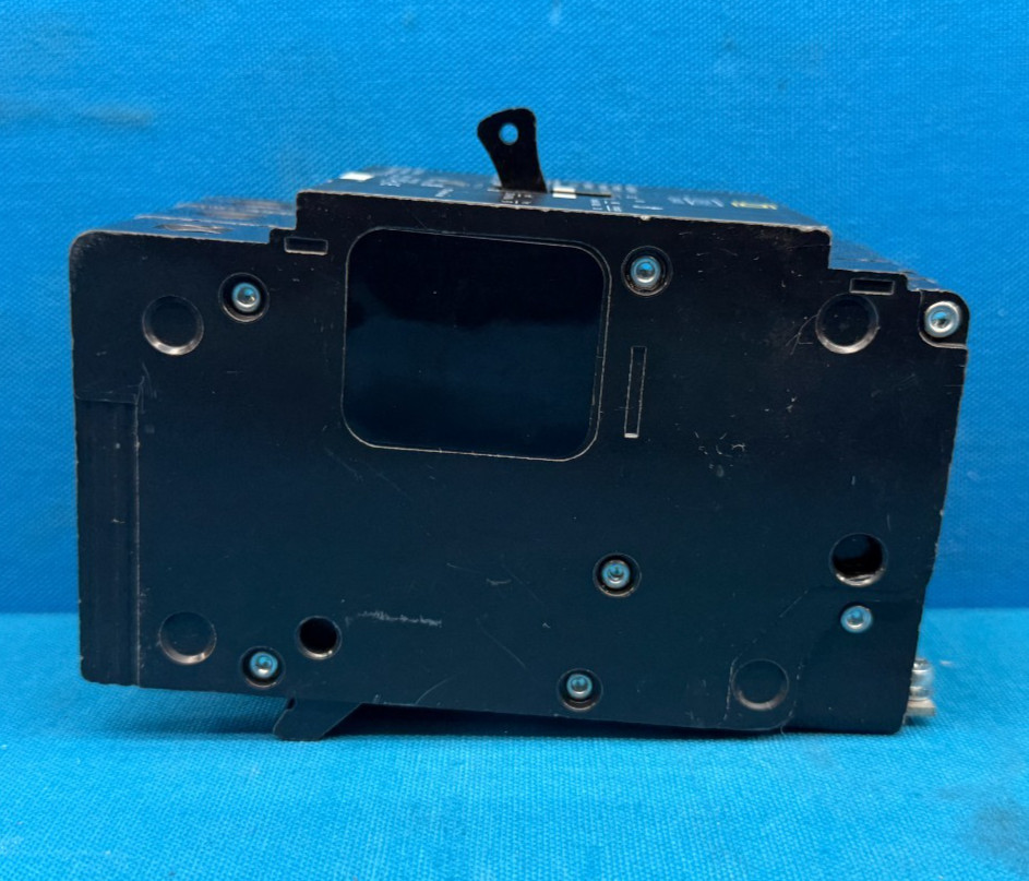 Square D EDB34030 Circuit Breaker 30A 3P 480Y/277V Bolt-On Schneider