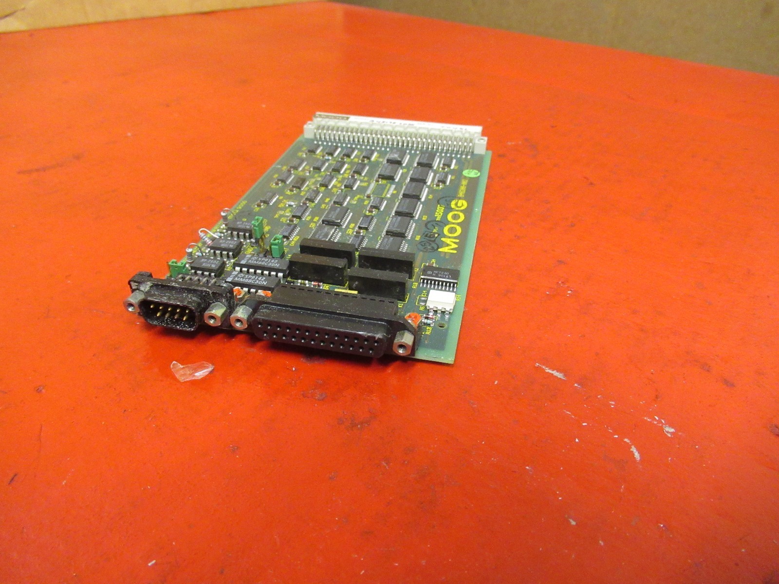 MOOG PC BOARD CARD B48208-002 B48208002 B48198-203/F USED