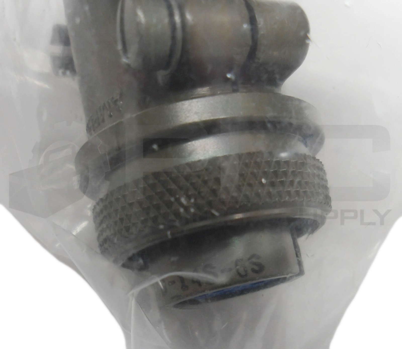 LOT OF 7 SEALED NEW AMPHENOL 97-3108B-14S-6S 6 POS ANGLE PLUG 1835