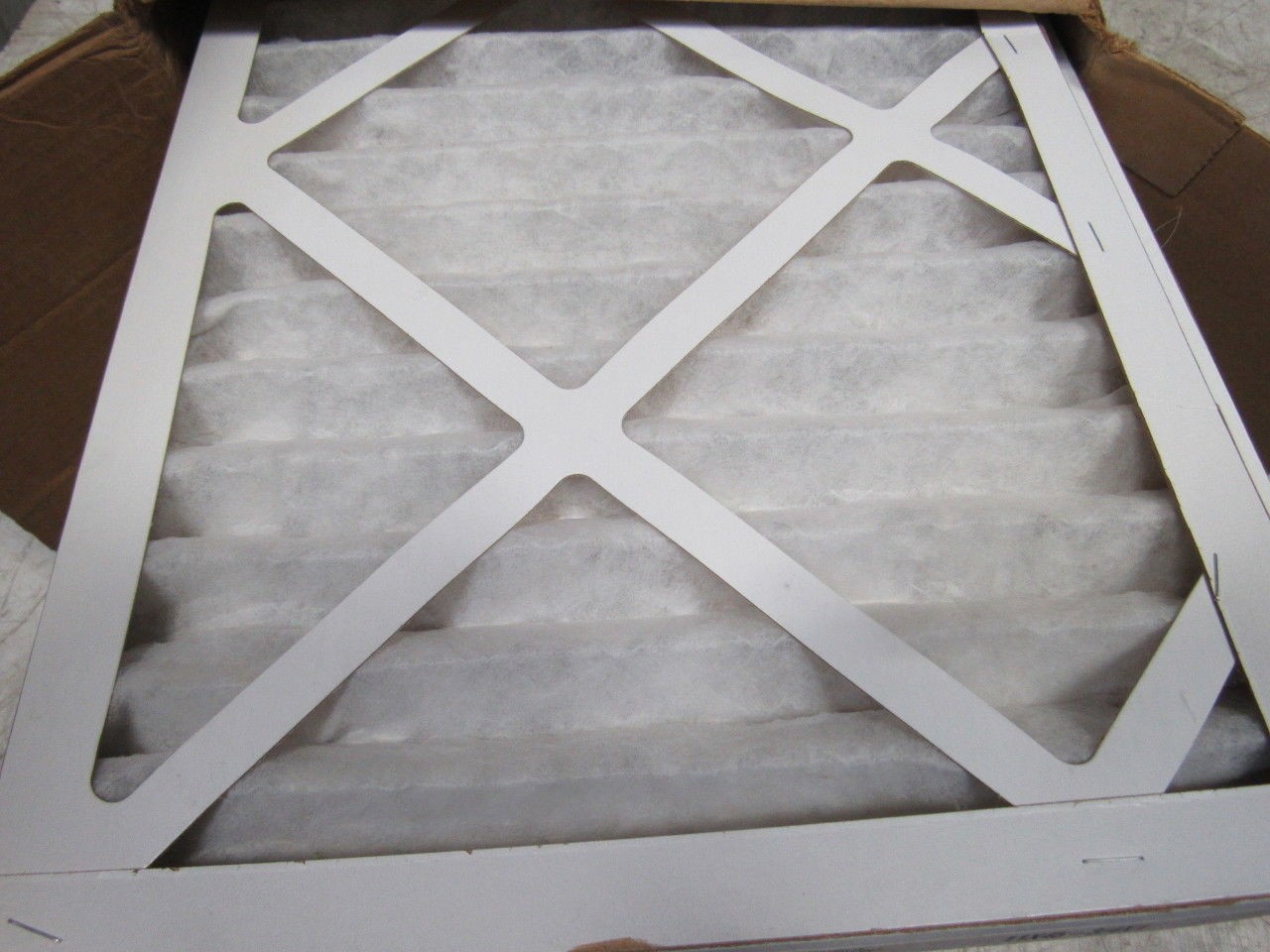 Air Handler 30935W 11″x 45-3/4″x1″ Pleated Air Filter 40% S/C Lot Of 12
