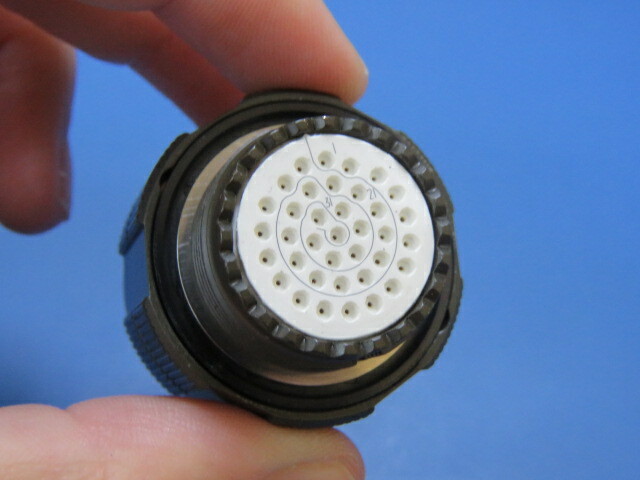 ITT CANNON D38999/26WD35SA Qty of 1 per Lot 37 Position Circular Connector Plu