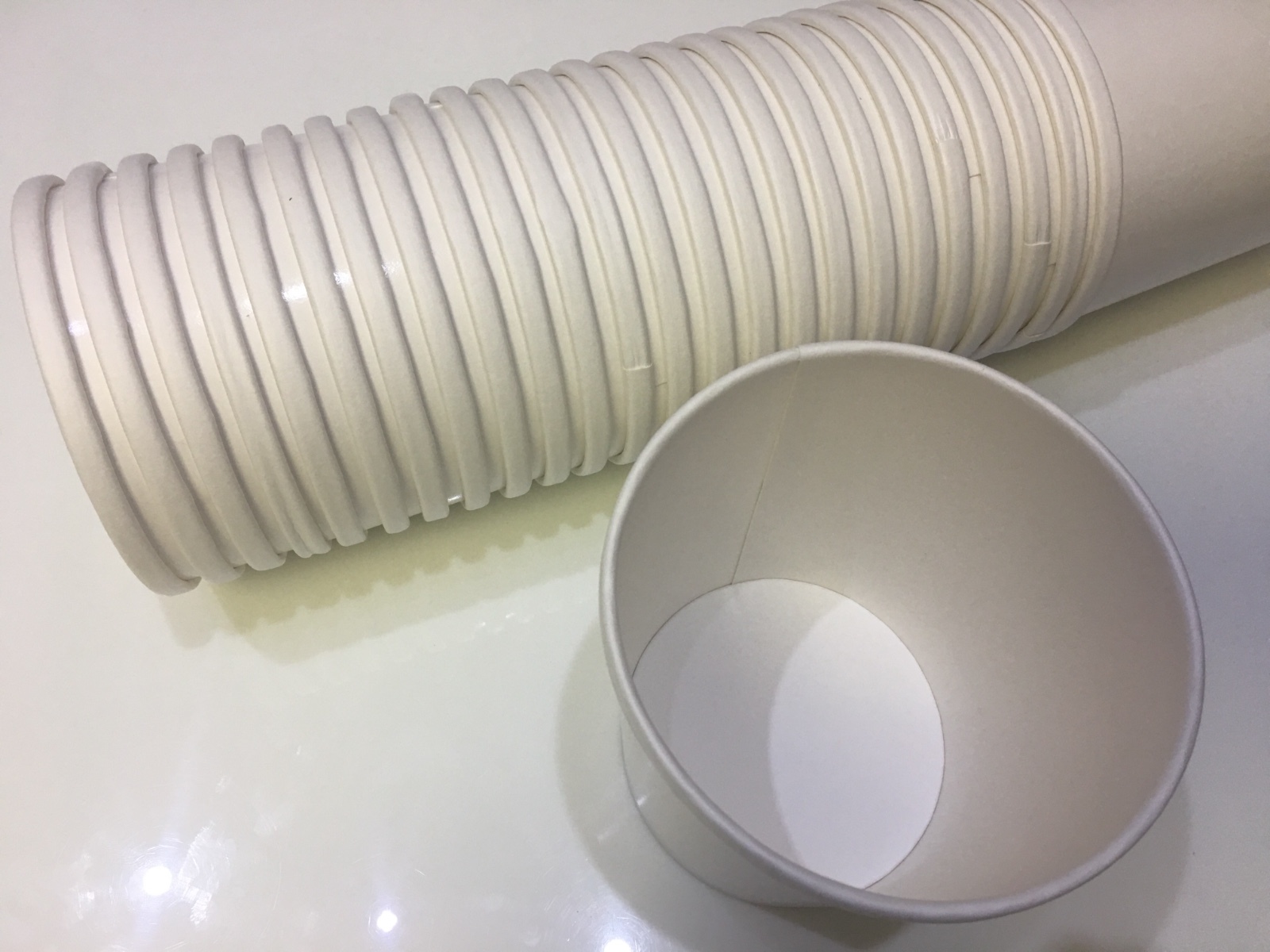 REPLACEMENT PAPER CUPS for the ES 100 GELCOAT GUN 32oz. 24 ea. w/ Free Shipping