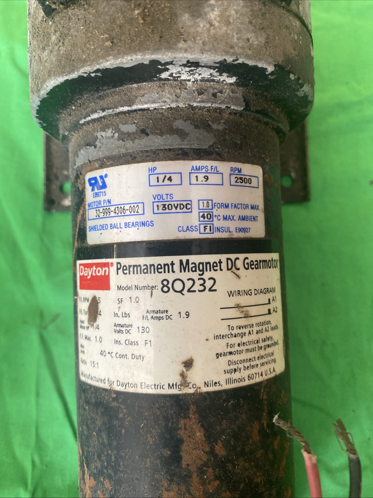 Dayton 8Q232 Permanent Magnet DC Gear Motor 32-999-4306-002