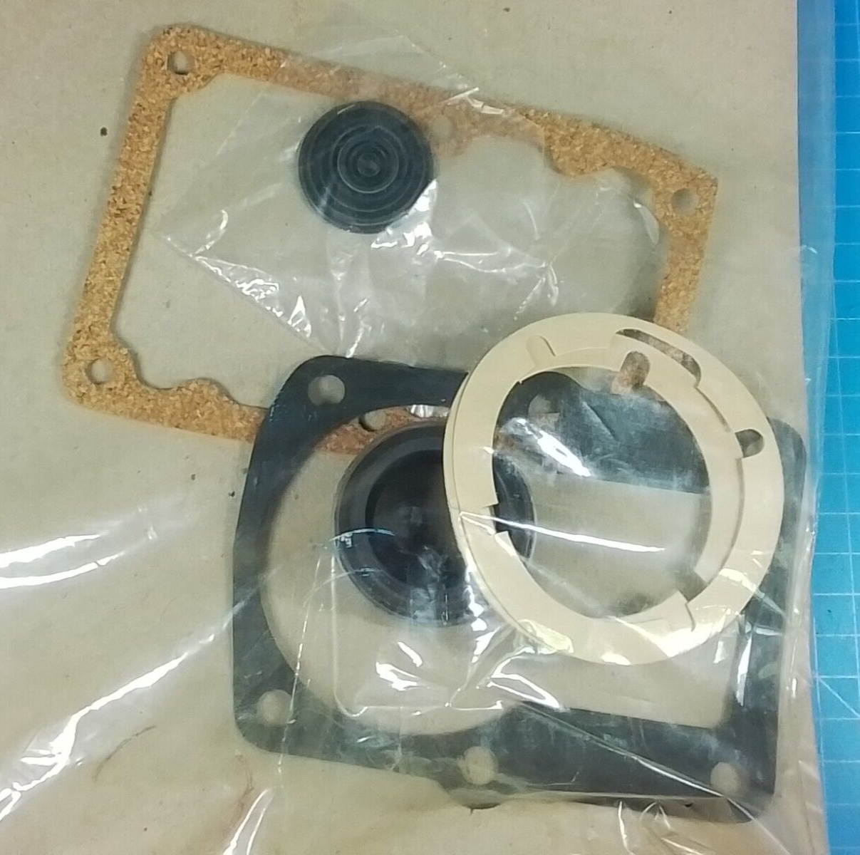 Mopar Package Transmission Seal and Gasket Kit 3420066 (READ DESCRIPTION)