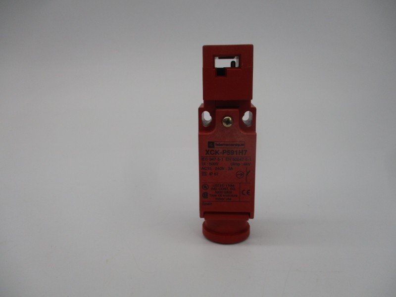 TELEMECANIQUE XCK-P591H7 240V 3A NSMP