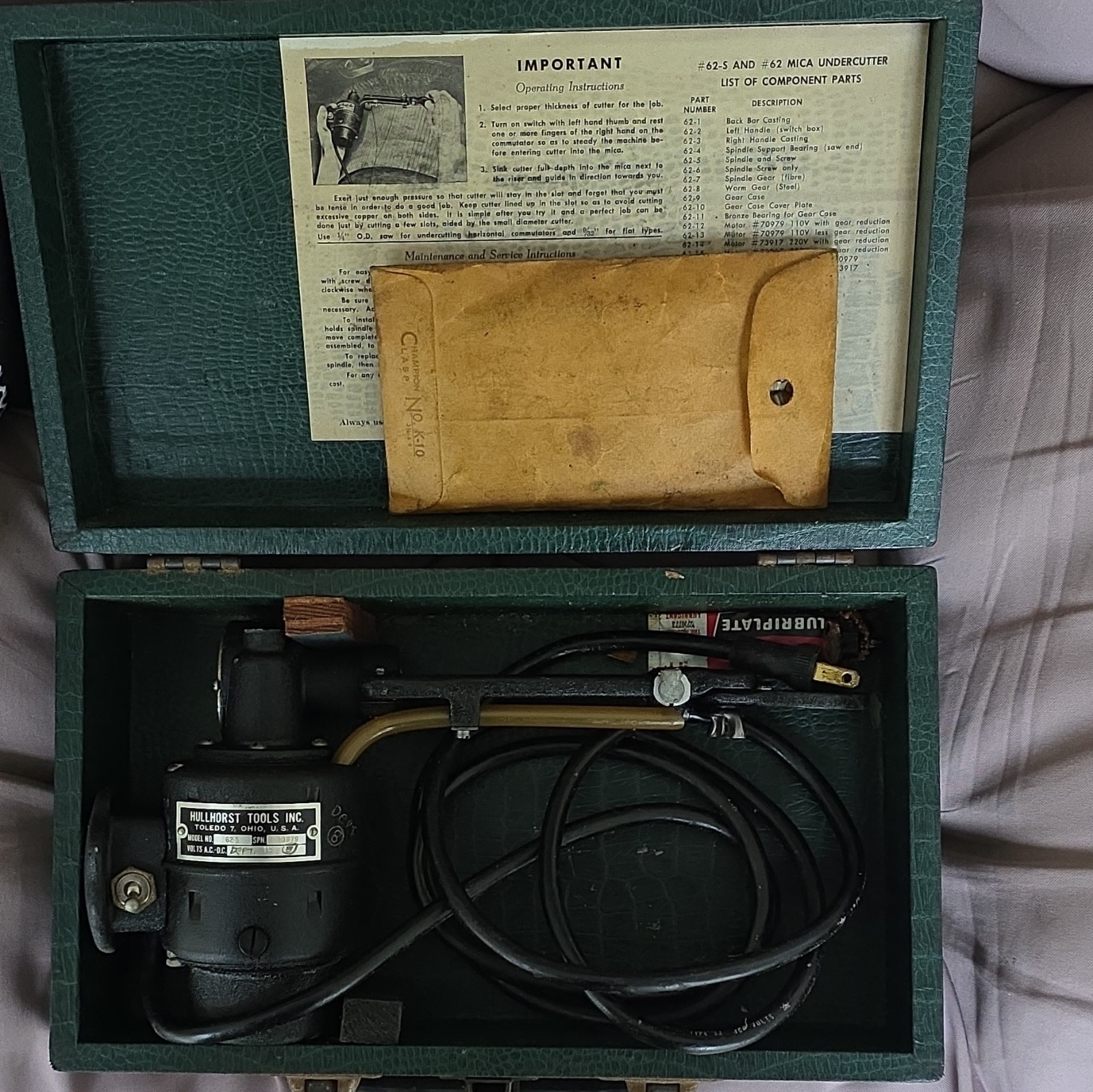 Hullhorst Tools Inc. 62-S Mica Undercutter Tool with Carrying Case