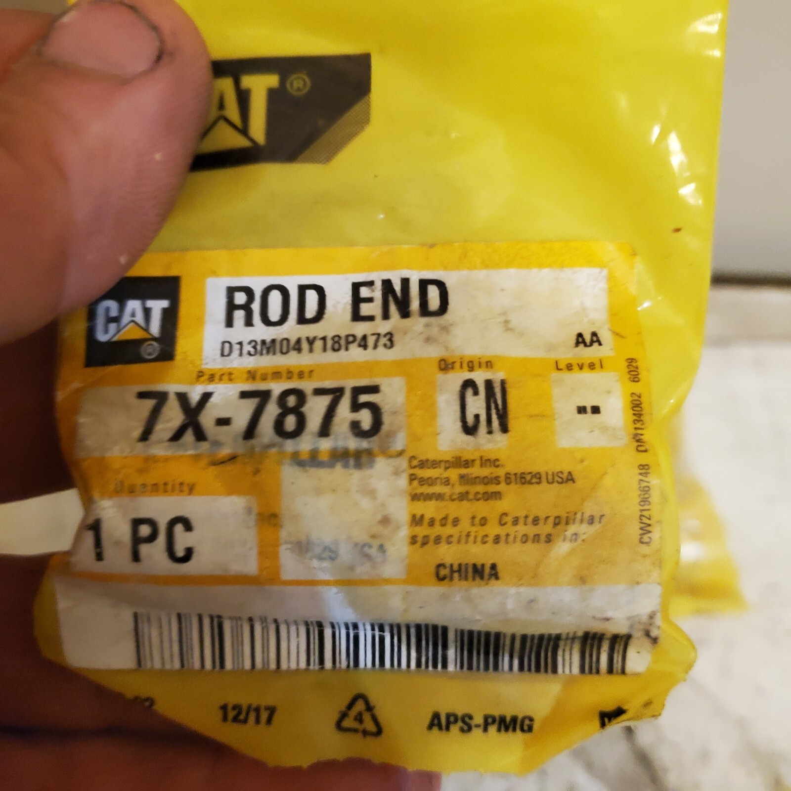 CAT 7X-7875 Caterpillar 7X7875 3/8-24 Internal Threaded Rod End Greaseable