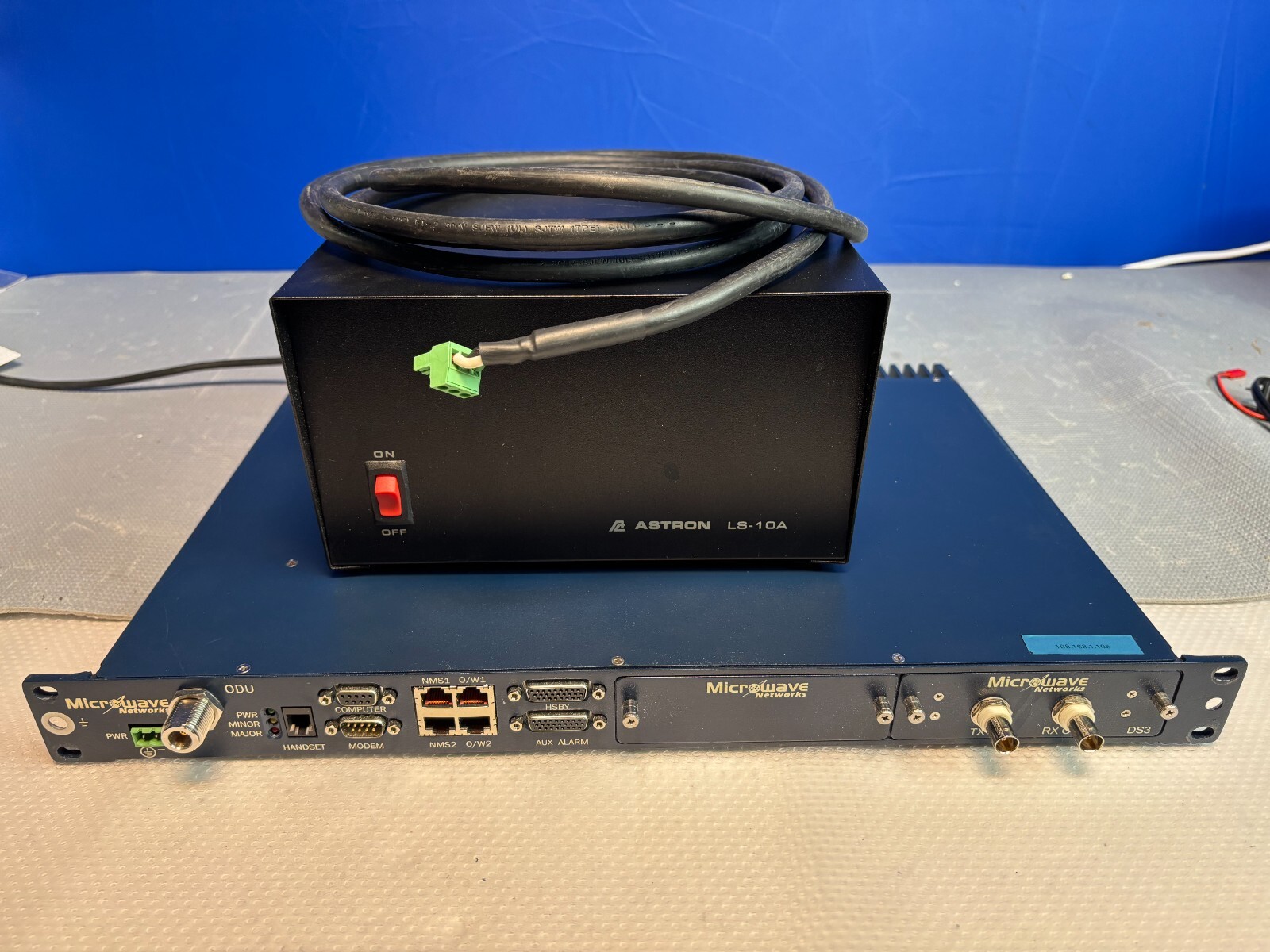 Microwave Networks ODU with DS-3 Module and Aston LS-10A Power Supply