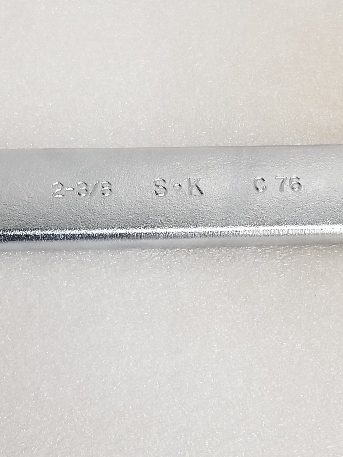 S-K Tools C76 Combination Wrench 2-3/8″ SurGrip 12-Point 30.5″-OAL Made in USA