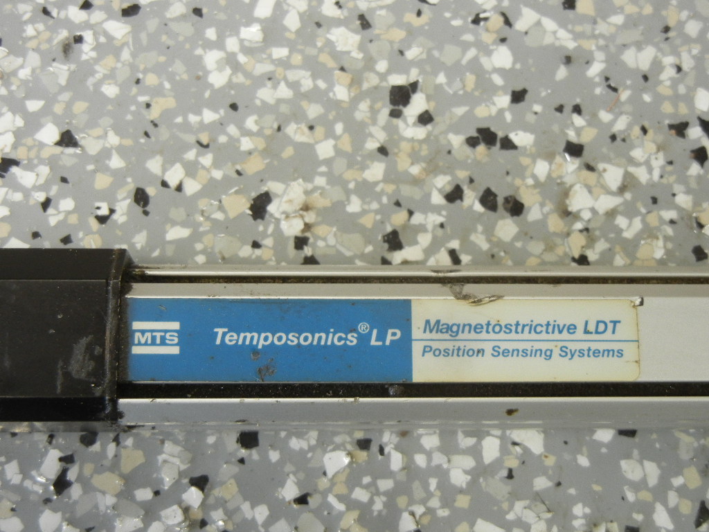 MTS LPMCVU04401 USED TEMPSONICS LP MAGNETOSTRICTIVE LDT POSITION SENSING SYSTEM