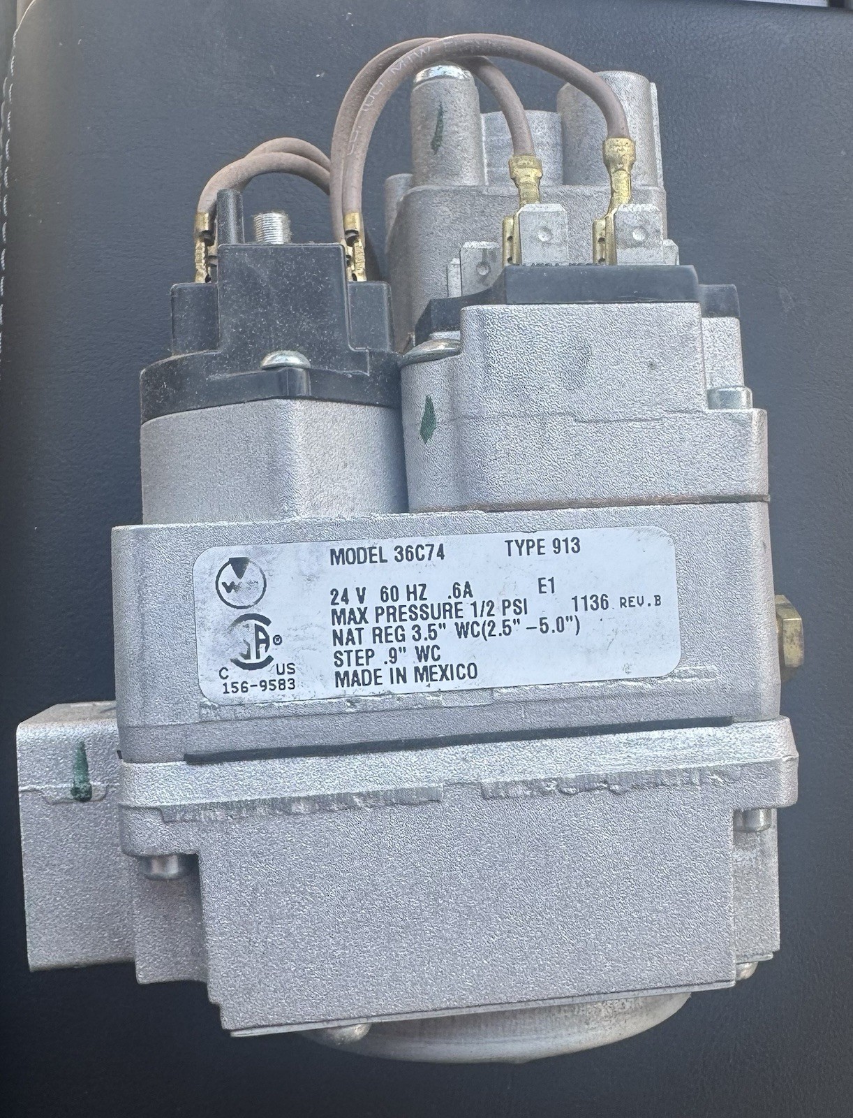 White Rodgers 36C74-913 3/4″ Gas Valve Intermittent Pilot 24V NPT