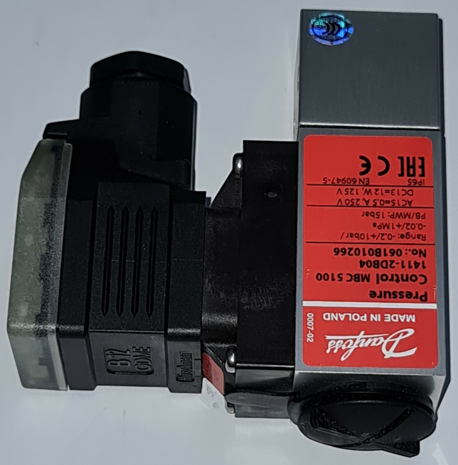 DANFOSS PRESSURE CONTROL MBC 5100 NO.:061B010266 RANGE: -0.2/+10 BAR 3960