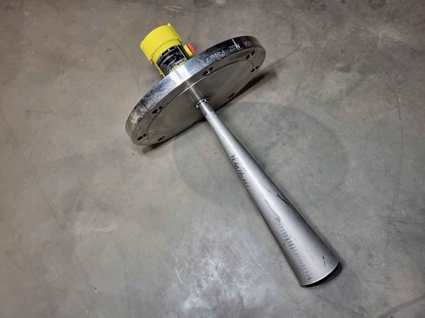 SURPLUS NEW 2015 VEGA PS62.KXEAN2LANAX Vegapuls 62 Radar Sensor – Electrical
